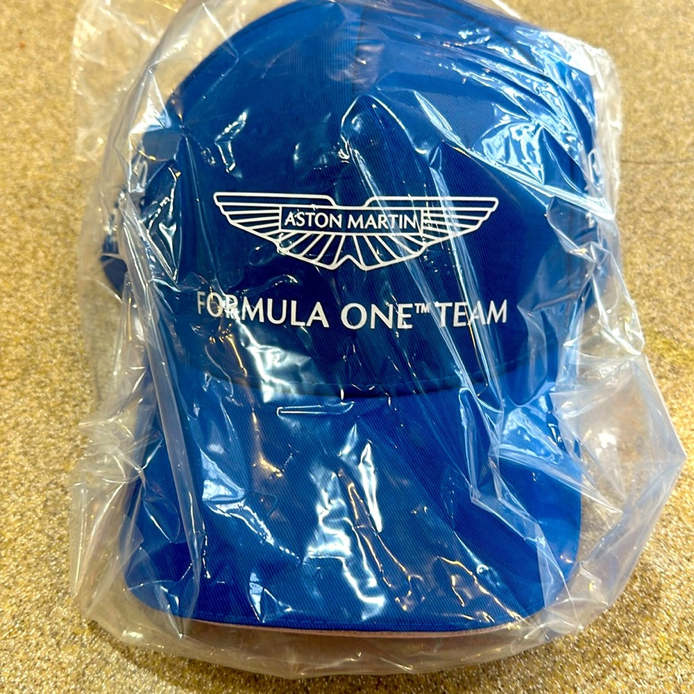 ASTON MARTIN CAP